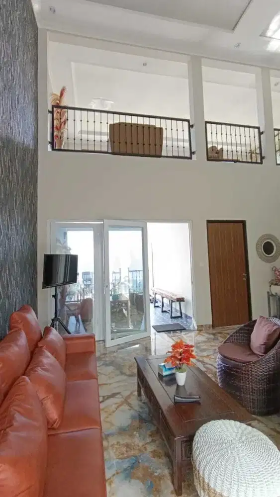 Di Jual Villa Minimalis modern di Lembang Bandung Ba