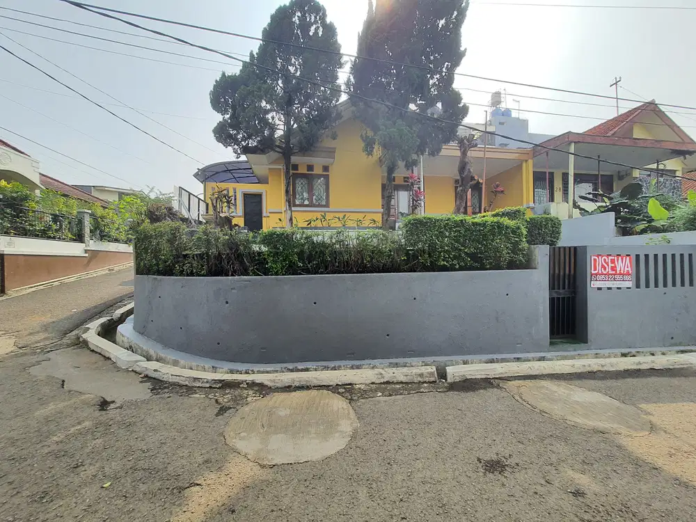 Disewakan Rumah Eksklusif di Area Tamansari Bandung Dekat Dago Cihampelas & Tol Pasteur