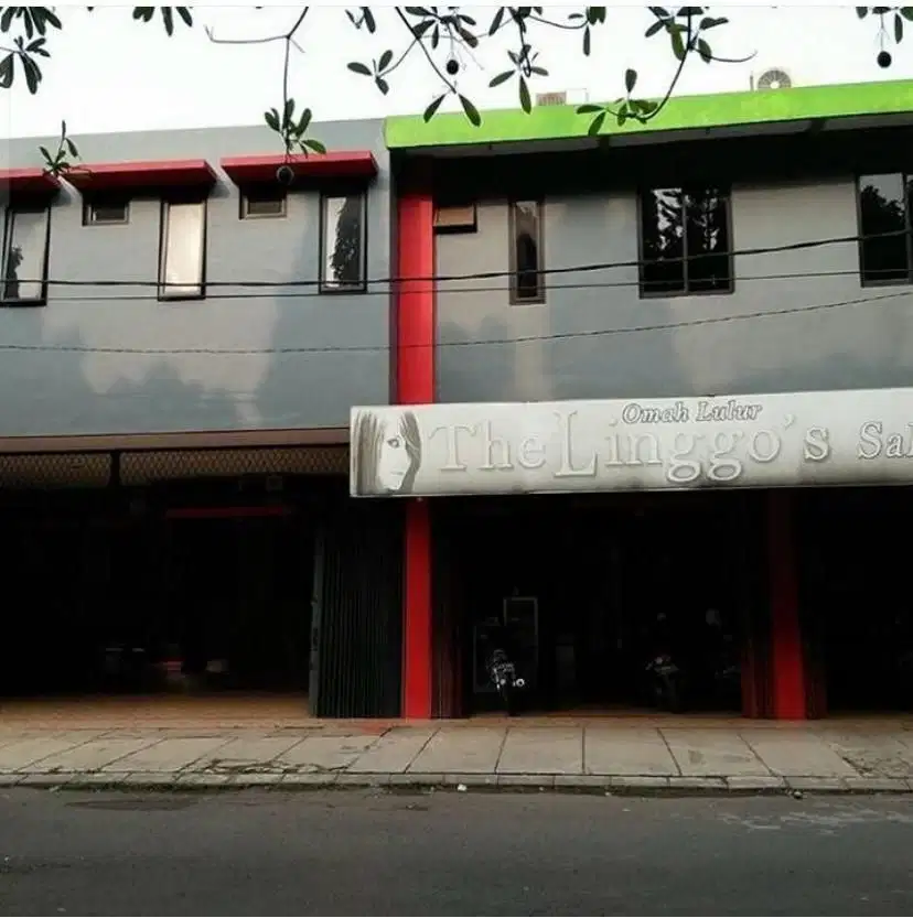 Dijual cepat rumah dan salon didukuh zamrud  bekasi