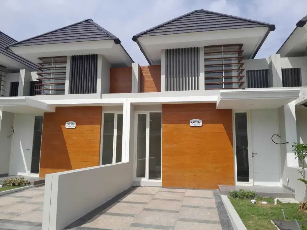 Rumah ready , siap pake , barat surabaya