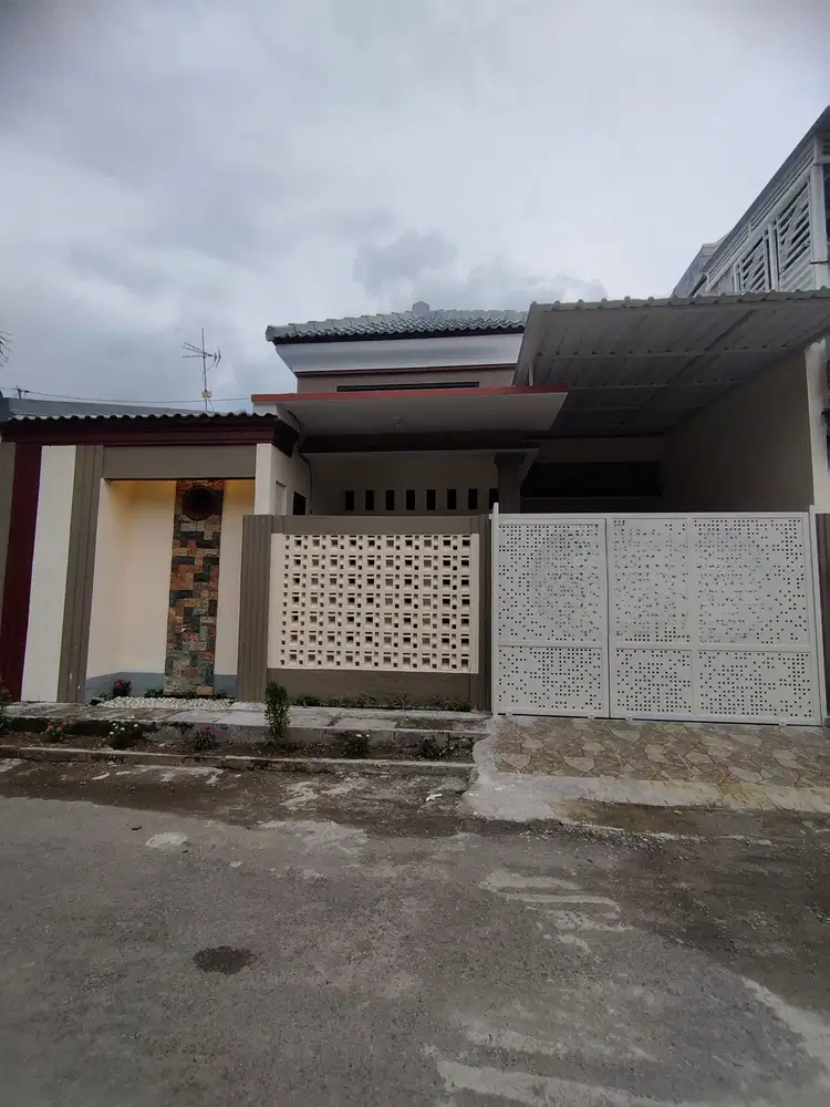 Rumah Baru Renov Total Siap Huni