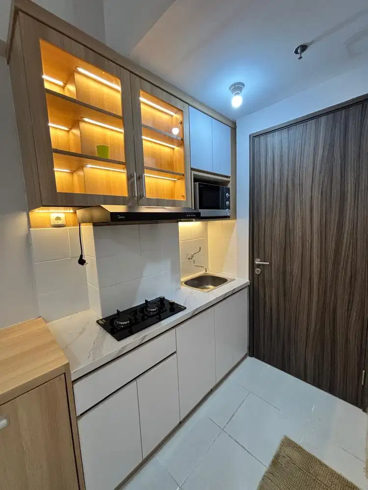 Excellent Studio Apartment at Emerald Bintaro Apartment 17th Floor