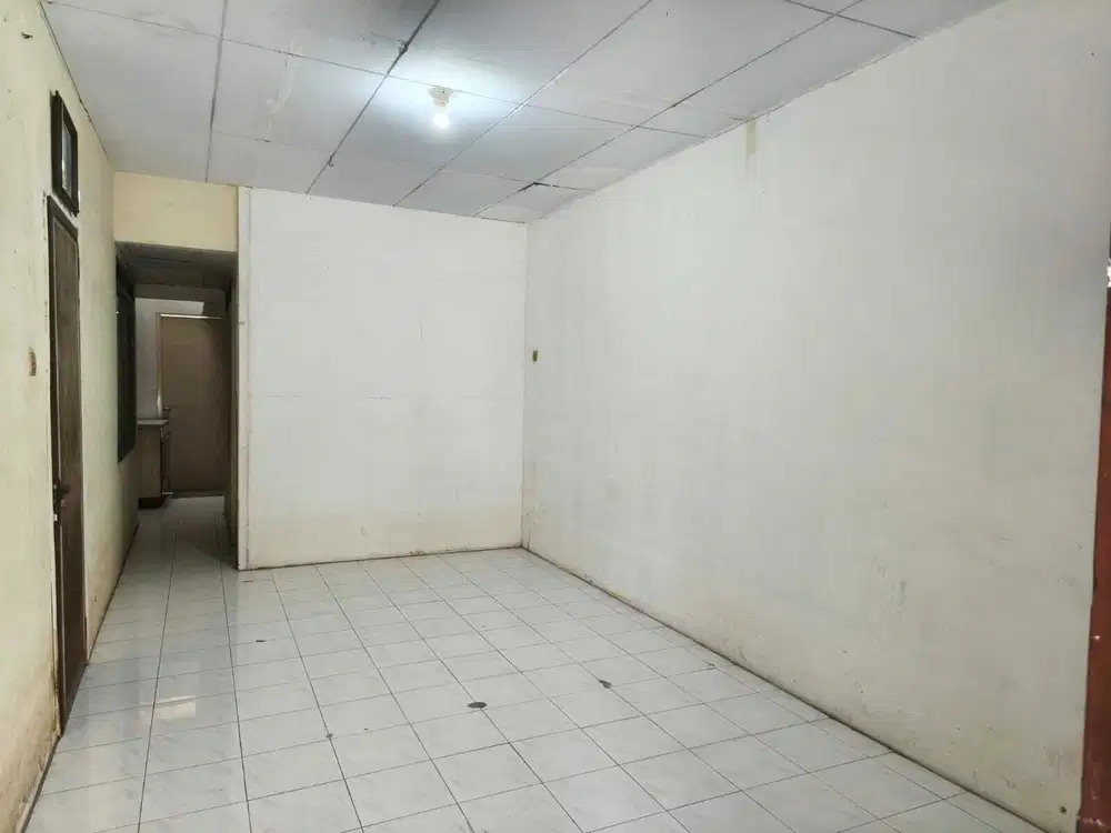 Selangkah ke stasiun Taman Kota ..rumah dijual di Taman Kota, ukuran96