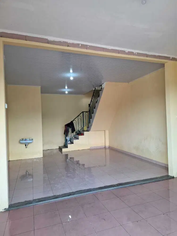 disewakan foodcourt sebelah Merry Riana Learning Center