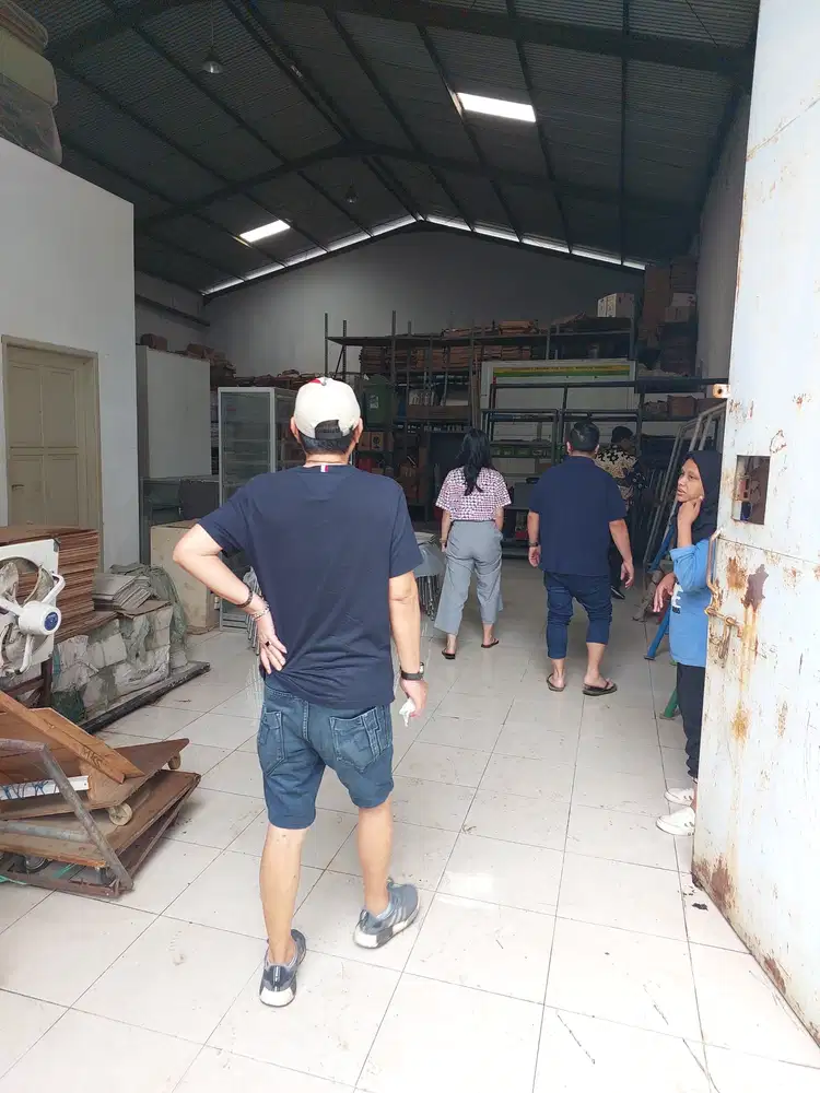 GUDANG PARANGLOE INDAH - TALLASA CITY -TOL IR SUTAMI