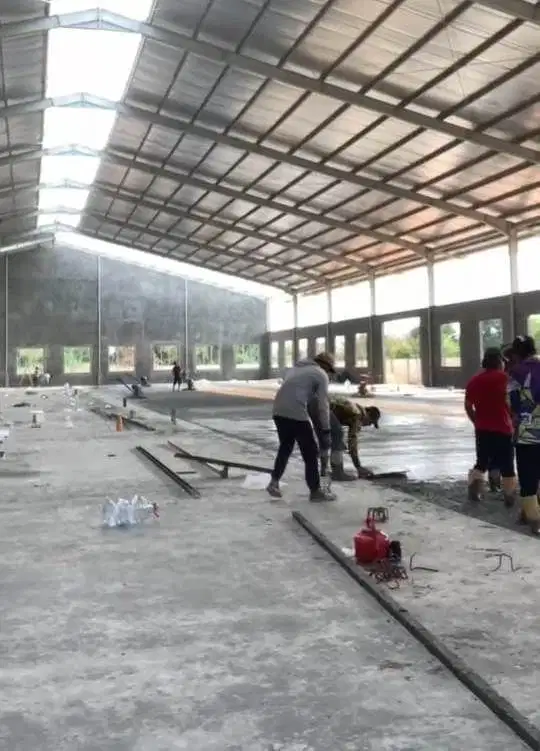 Disewakan gudang untuk pabrik. Lokasi Jepara, luas bangunan 1,1 hektar