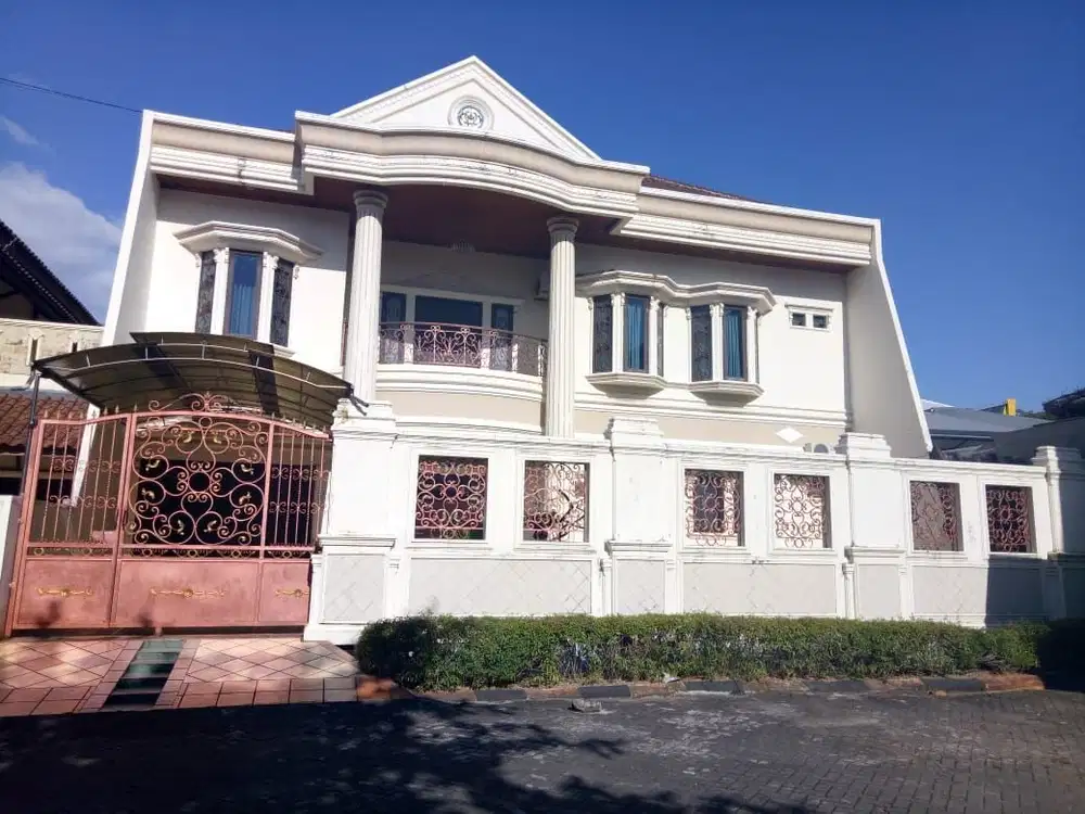 Dijual Rumah Mewah di Bougenville Panakukang