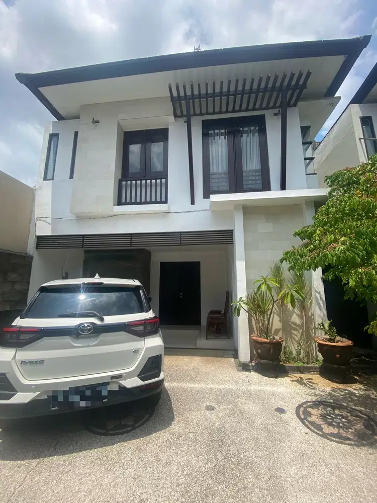 Villa Mewah cluster elite 7 Menit ke Kuta & Seminyak Beach