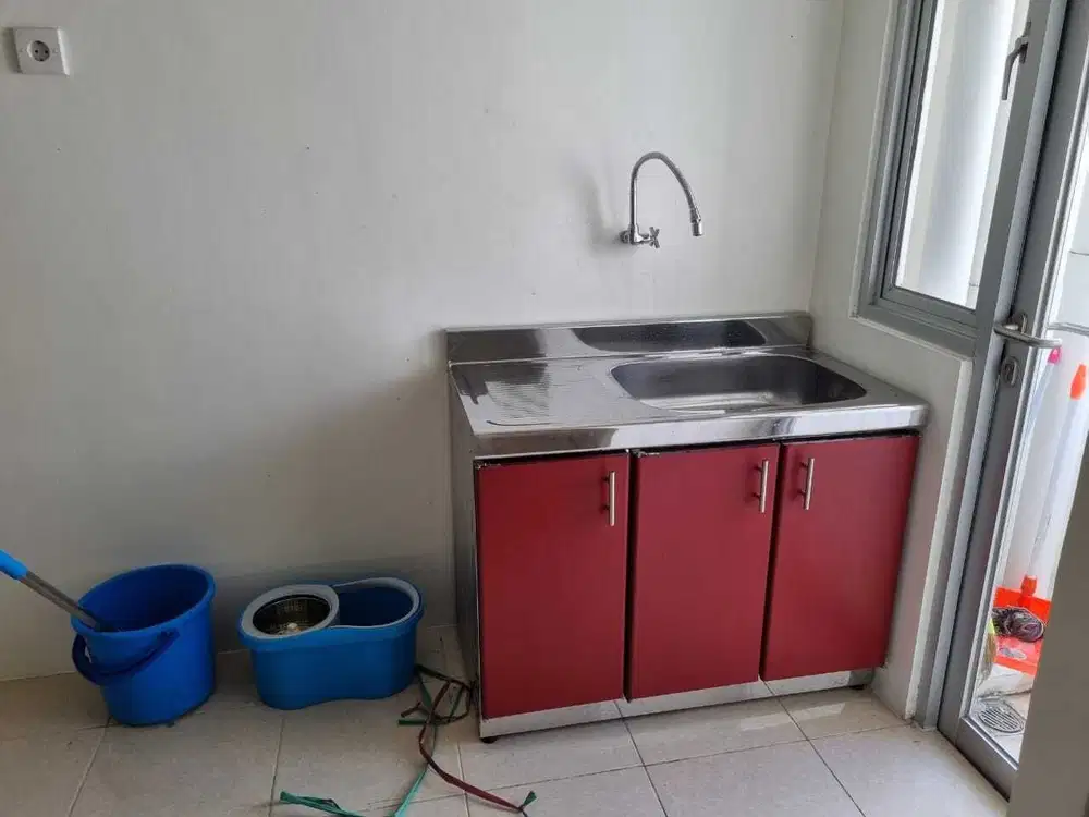 Disewakan Apartemen Educity Tower Yale Studio Kosongan AC Sink dkt ITS