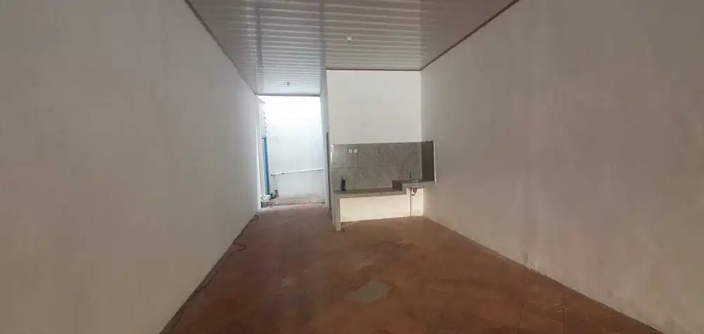 Ruang Usaha Jl Raya Mampang