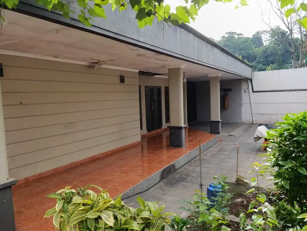 Rumah 400 m² Dijual Di Kaliawi Tanjung Karang Pusat Bandar Lampung