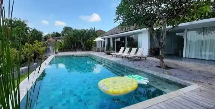 Villa Mewah View Sawah Sunset di Jln Utama Canggu