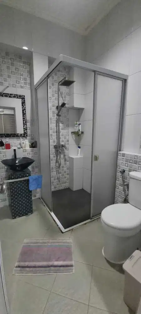 Rumah asri hook dipusat kota bekasi