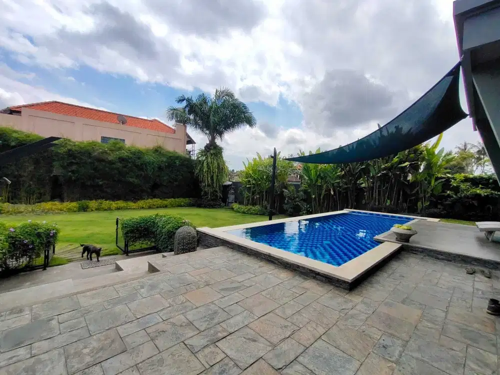 Luxury Villa View Sawah Luas di Jln Mas Ubud Bali