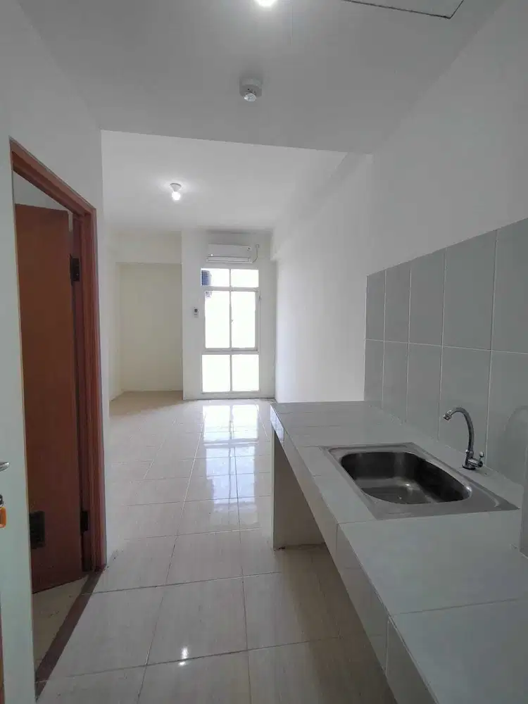 SEWA Apartemen Bale Hinggil Studio Kosongan +AC MERR Medokan Semampir