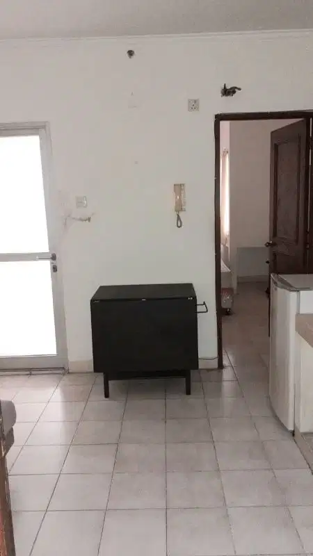 Apartemen Mediterania Gajah Mada 1 BR Unfurnished Jual Cepat