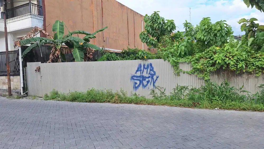 Tanah istimewa strategis harga murah di Pogung Raya Ring 1 kampus UGM