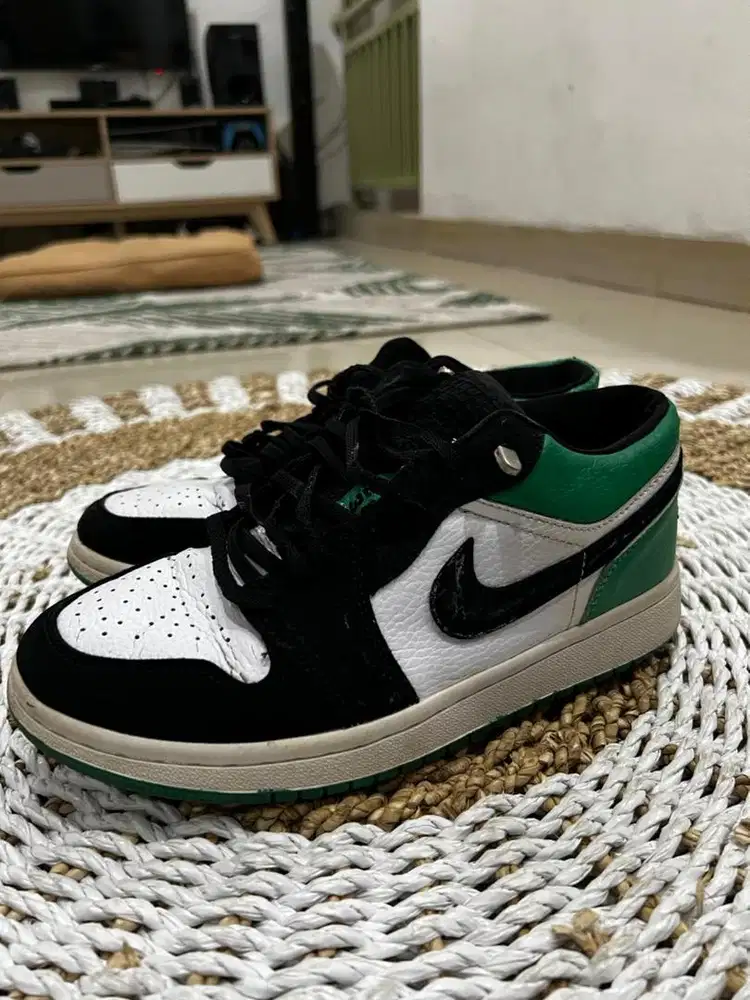 Nike Jordan Size 39 Original. Preloved