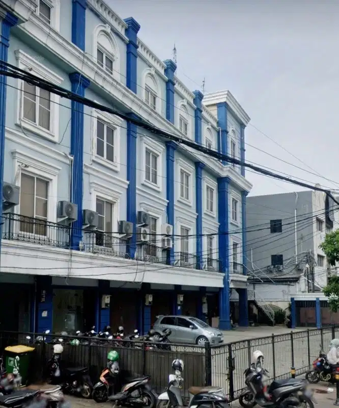 For Rent/Sell Ruko Strategis 4 Lantai Dekat Stasiun Tebet Jak-Sel