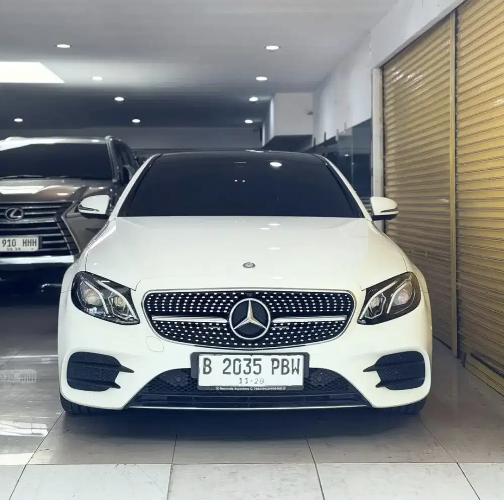 Mercedes Benz E300 AMG Line