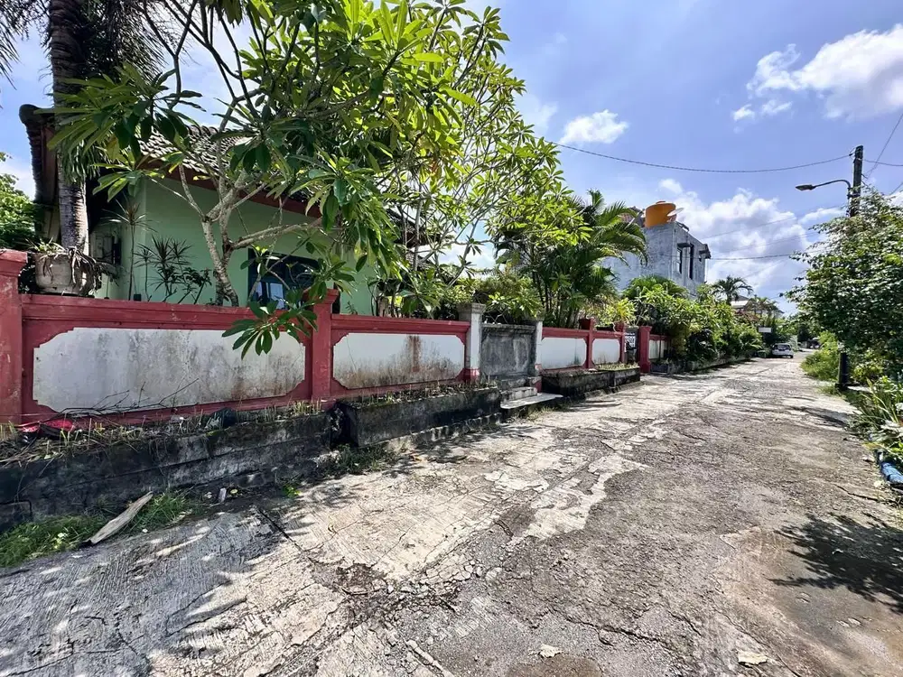 Rumah MURAH Halaman Luas dekat KFC Jimbaran