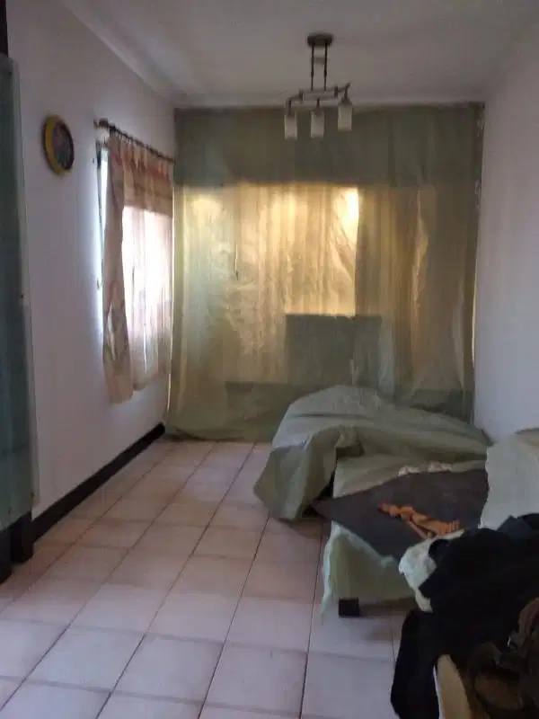 Apartemen Mediterania Gajah Mada 3 BR Direnov jadi 2 BR  Baru Dicat