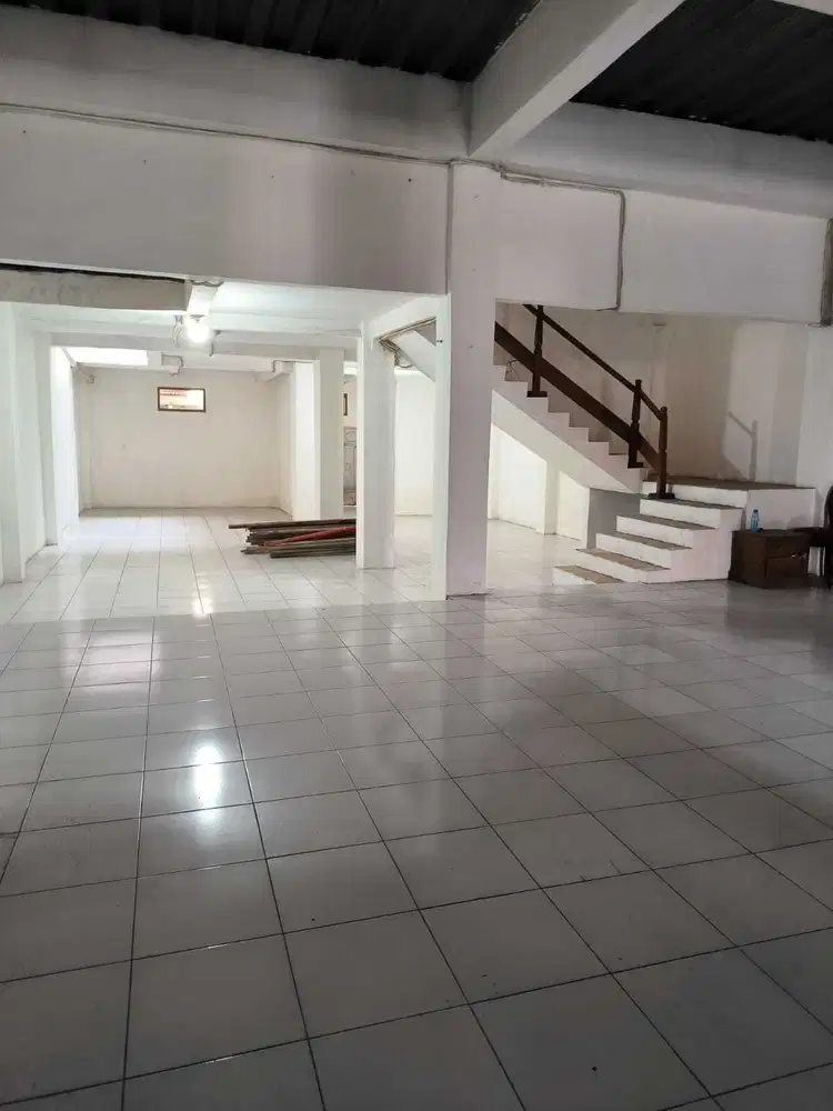 Ruko Siap Pakai Strategis di Ciwasatra Bandung