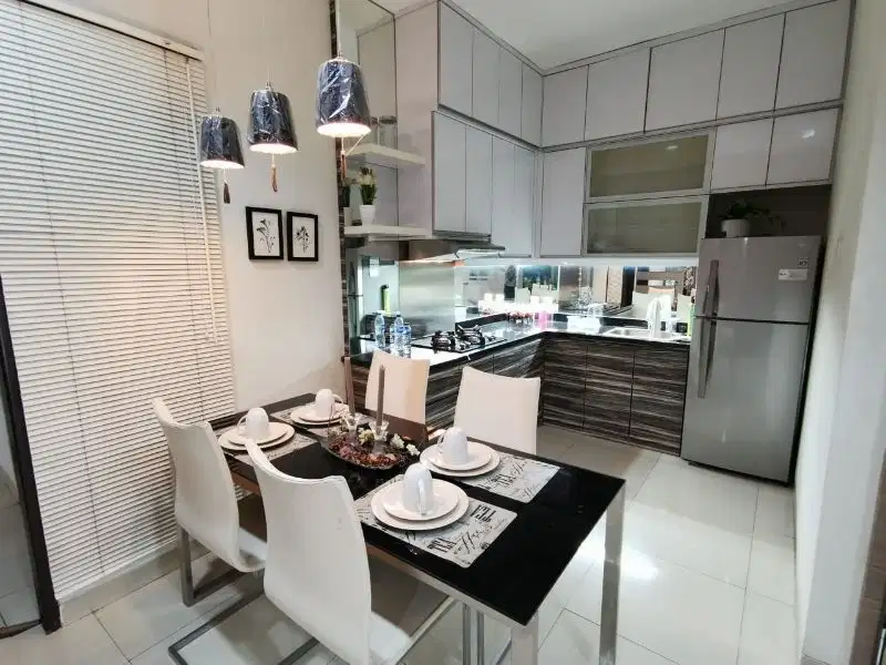 Rumah Cantik Casa Jardin Luas 240 Dekat PIK Grisenda