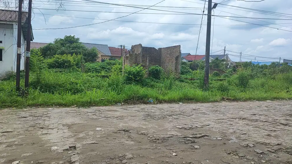 Tanah Murah Nego Uk 10x15 dilalui angkot di Johor karyajaya karyawisat