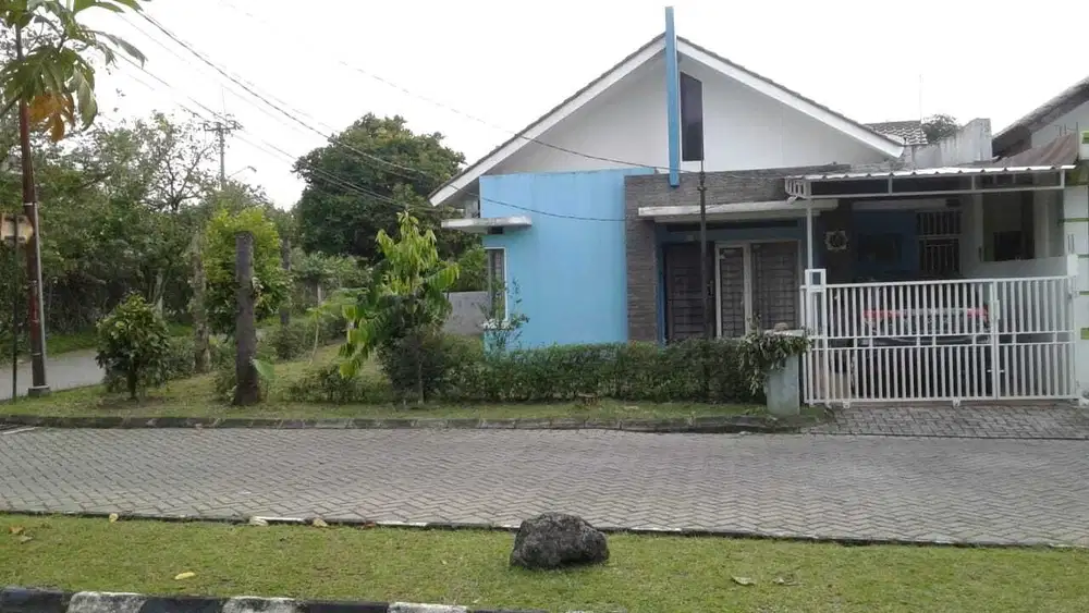 Dijual Rumah Cantik di Pakuan Regency Cluster Wastu Kencana, Bogor