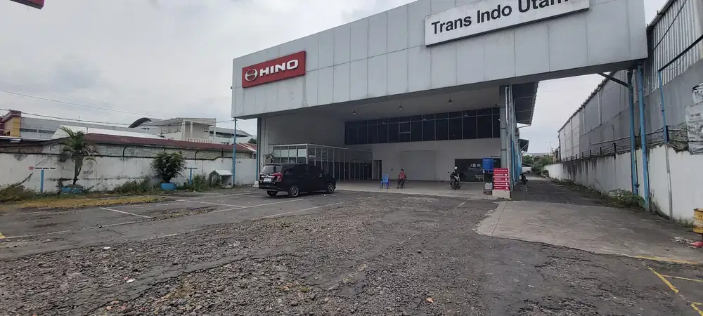 DISEWAKAN GUDANG DAN KANTOR EX SHOWROOM HINO PANCING MEDAN