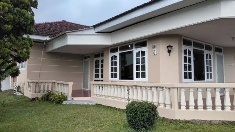 DIJUAL VILLA CIPANAS PUNCAK