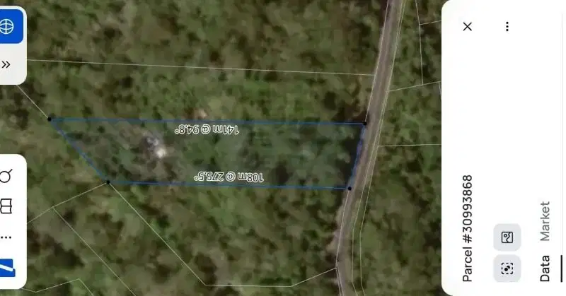 Tanah view tebing dan jungle di jalan utama pelaga, Badung