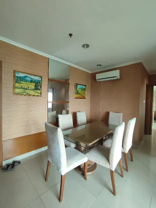 spesialis apartement hamptons park unit 3 bedroom golf view 2.2 M