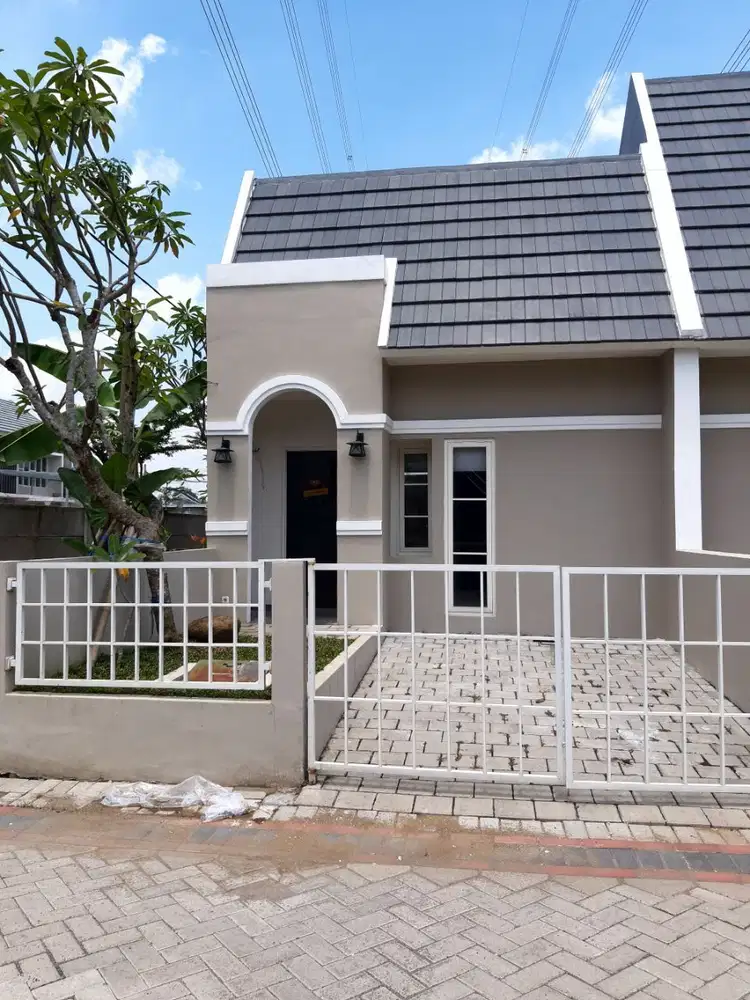 Siap Huni di Driyorejo Gresik Dekat Wiyung Lakarsantri Mastrip