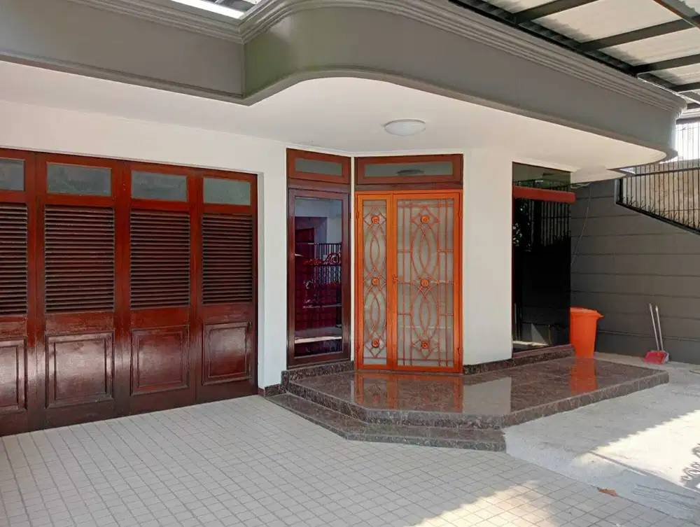 Rumah Bisa Kantor Kebayoran Baru