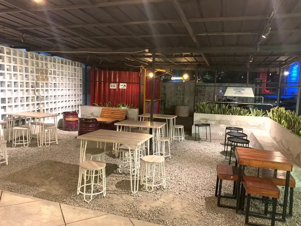 Ruko Ruang Usaha Cafe Tanjung Barat Pasar Minggu Dekat Aeon Mal