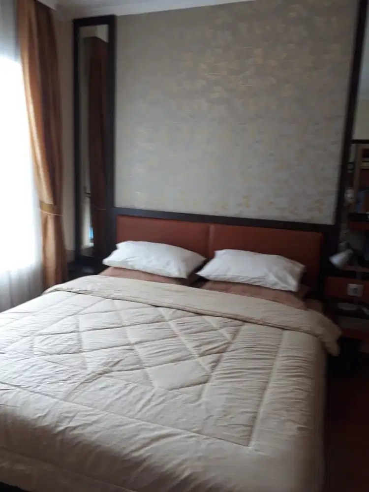 Spesialis apartement Hampton park unit luas 56 m2 good unit