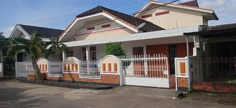 HUNIAN LUAS KOMPLEK MURAH TERLENGKAP DI PALEMBANG.