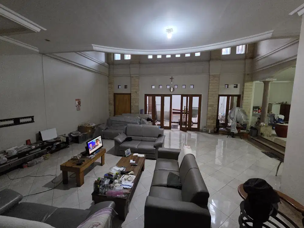 Dijual Rumah 2 Lantai di Mekarwangi Dekat Yogya