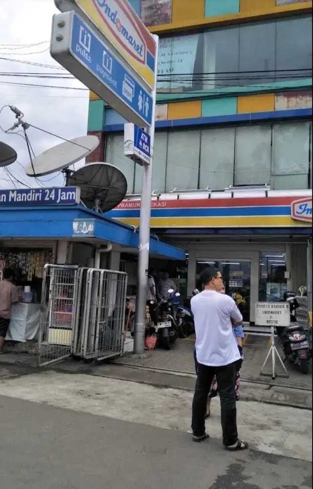 Dijual Tempat Usaha Dan Kos2an Strategis Di Bekasi