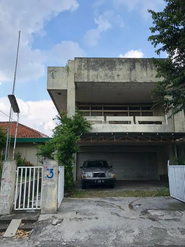 Dijual Rumah Tua Hitung Tanah Di Pondok Pinang Jakarta Selatan