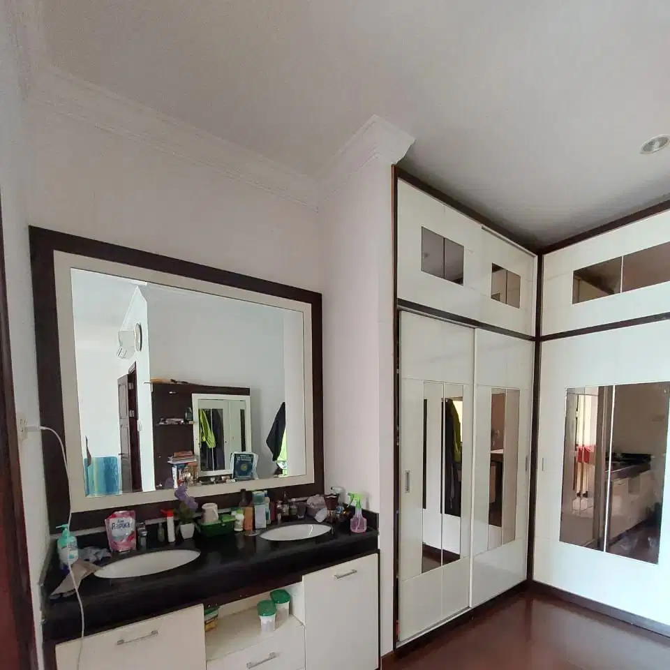 THE MUTIARA PETTARANI