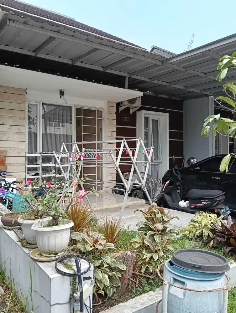Dijual Cepat Rumah TKI Taman Kopo Indah 5 Butuh uang