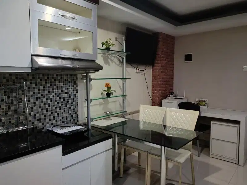 SEWA BULAN APARTMEN GREEN PRAAMUKa CITY JAKaRTA PUSAT