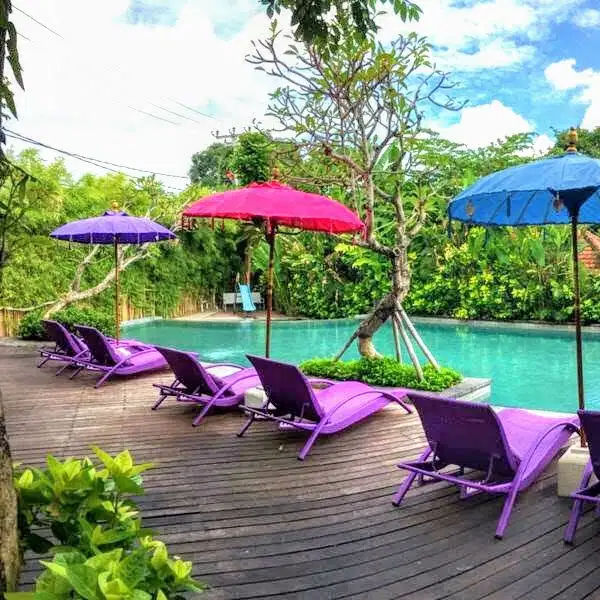 Rumah Semi Villa One Gate Sistem Taman Mumbul Nusa Dua