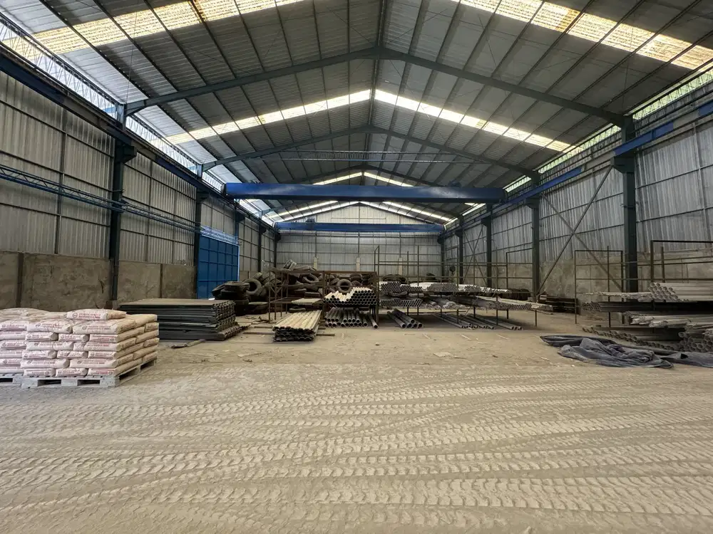 DI SEWAKAN GUDANG DI TENGARAN SALATIGA