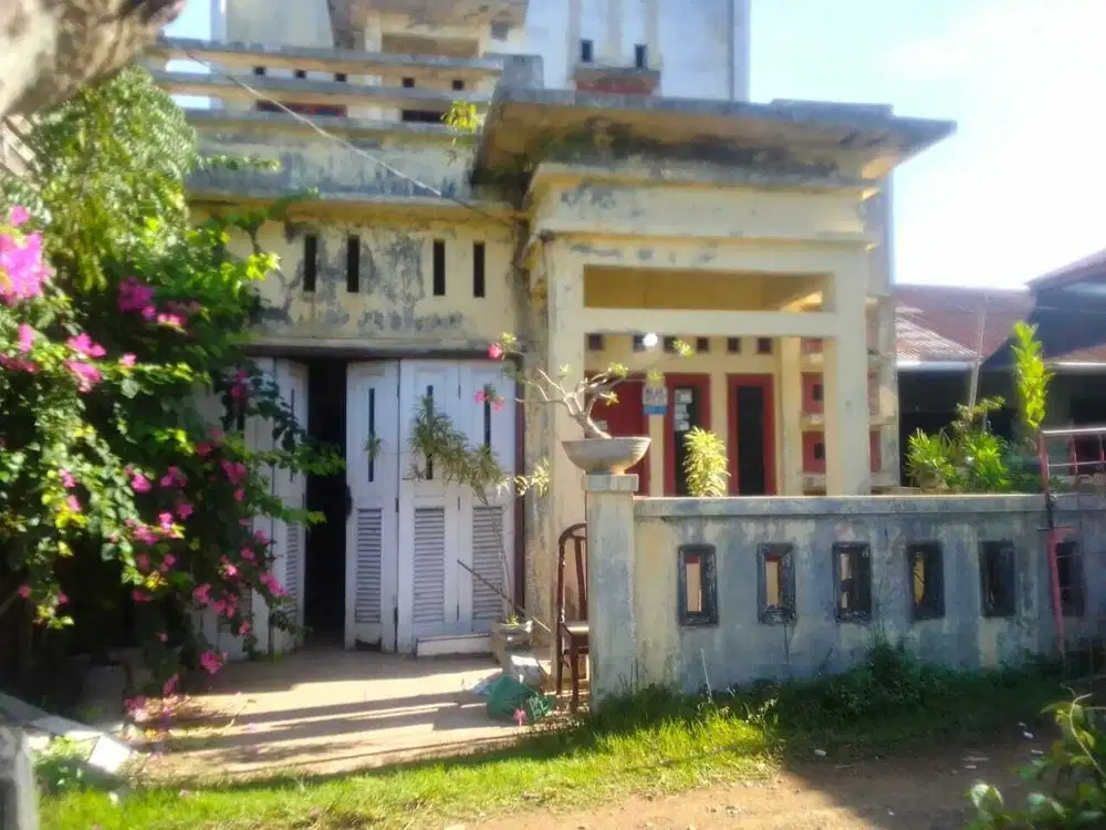 Jual rumah 2 lantai murah