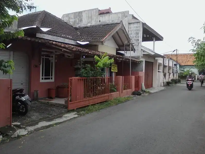 Rumah dlm Perumahan Nogotirto dalam Ringroad dkt Koramil Demak Ijo