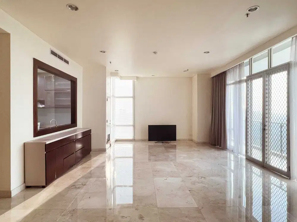 For Rent Apartment Essence Darmawangsa 3BR